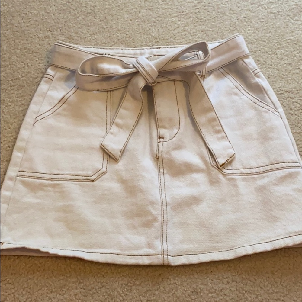 American threads tie white denim skirt